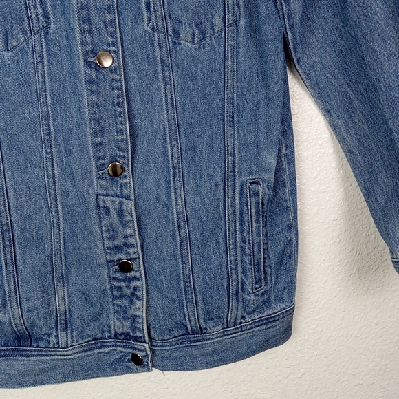 By The Way Jean Jacket Size XS Button Front Blue Denim Revolve - Picture 9 of 11